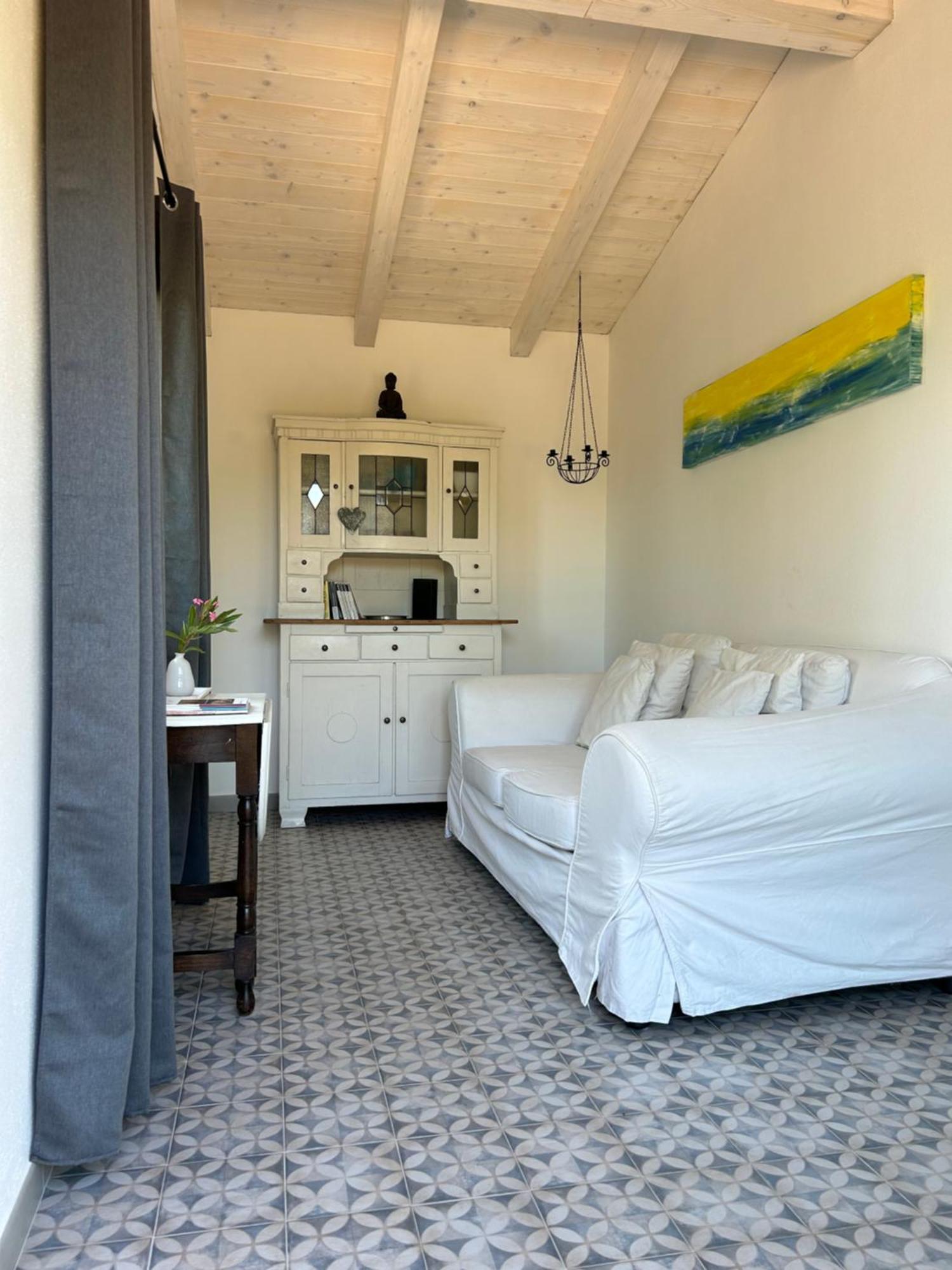 La Piana Holiday House Bassacutena Bagian luar foto