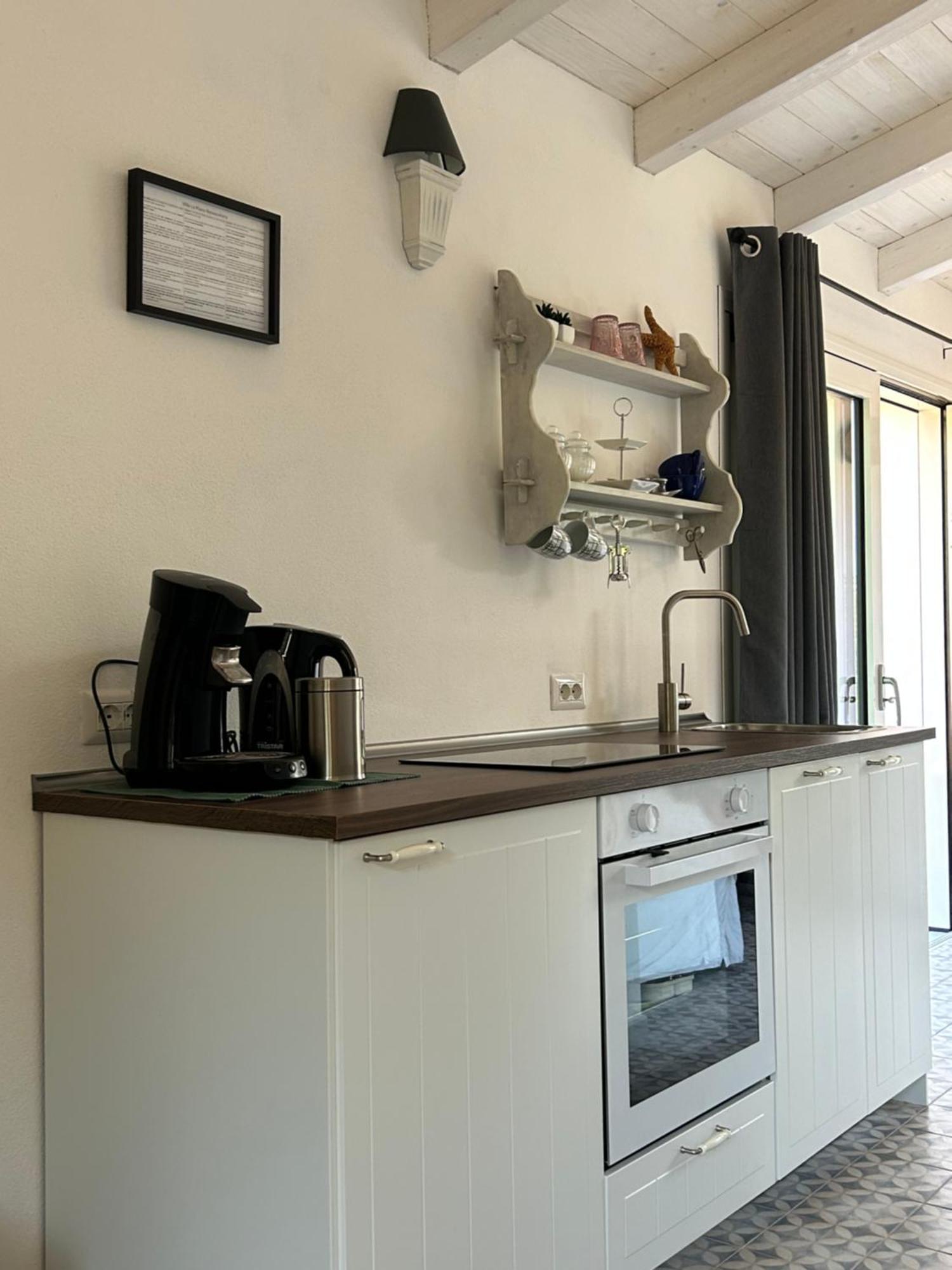 La Piana Holiday House Bassacutena Bagian luar foto