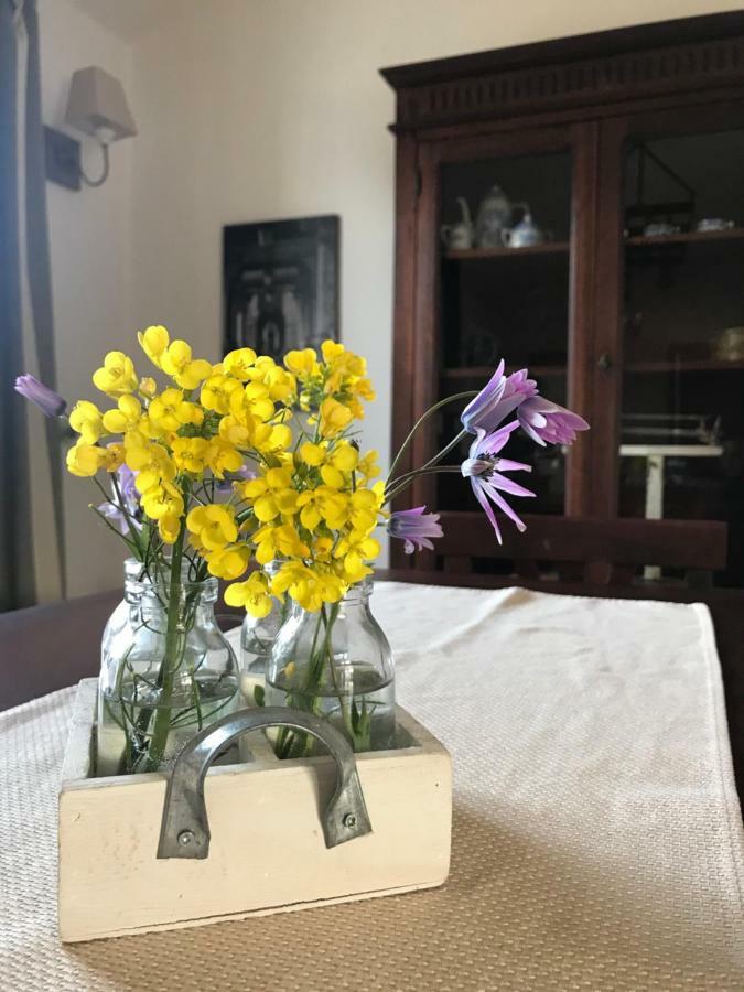 La Piana Holiday House Bassacutena Bagian luar foto