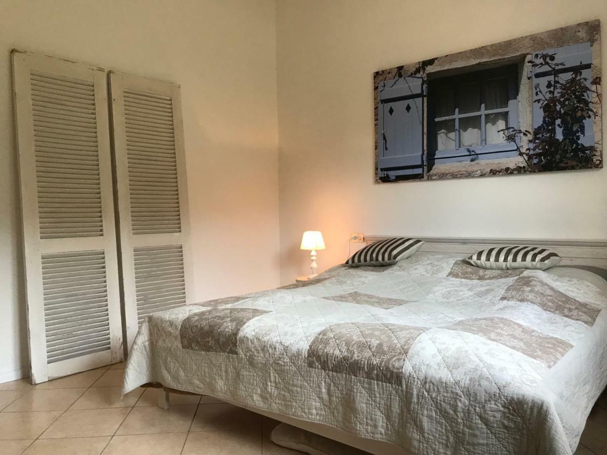 La Piana Holiday House Bassacutena Bagian luar foto