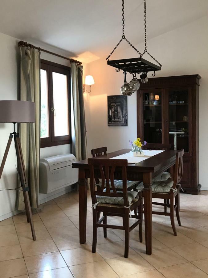 La Piana Holiday House Bassacutena Bagian luar foto